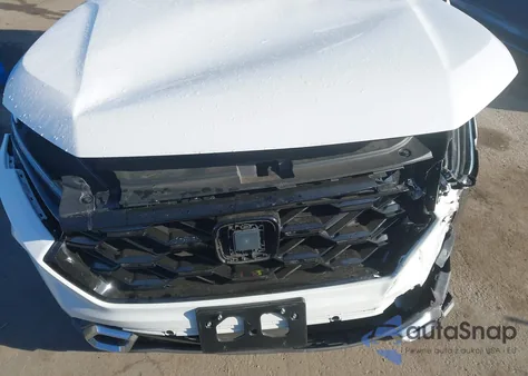 2025 Honda Cr-V Hybrid Sport Touring from USA, damaged, VIN 7FARS6H9XSE056365